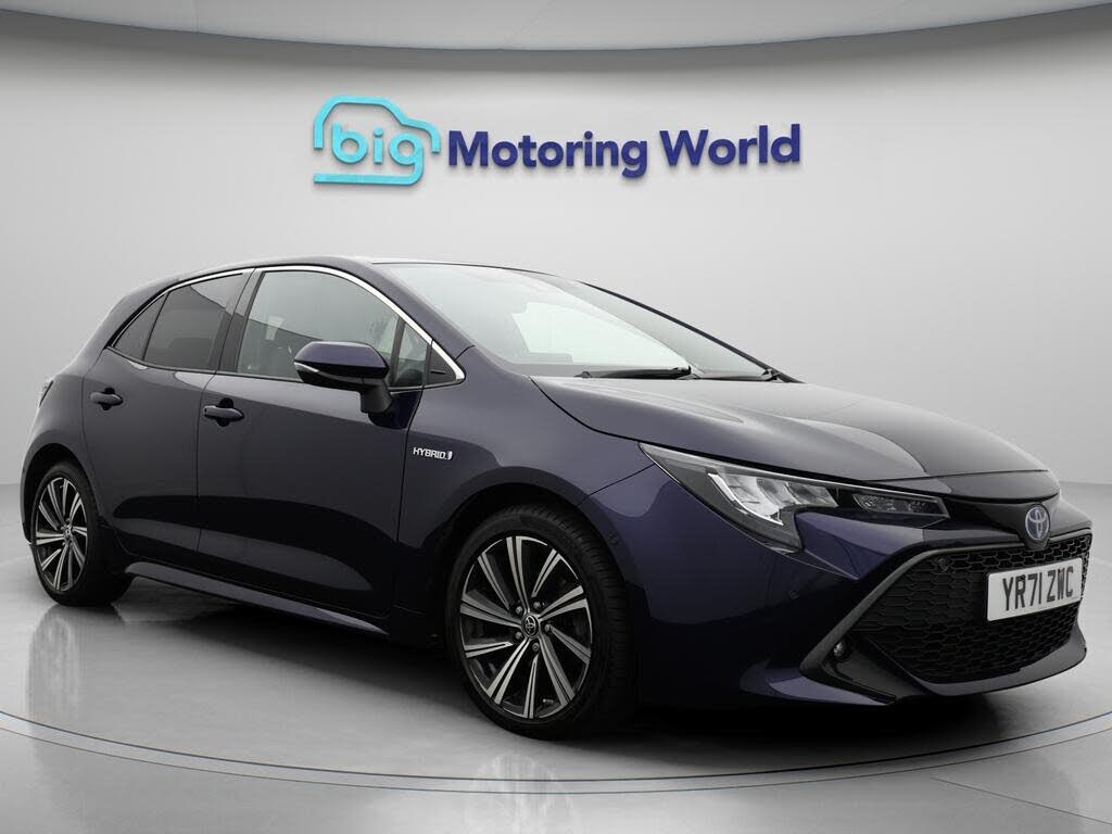 2021 Toyota Corolla 1.8 VVT-i Design (TRK) Hatchback 5d