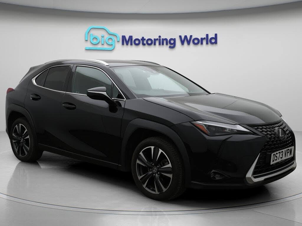 2024 Lexus UX 250h 2.0 UX (Premium Plus Pack)