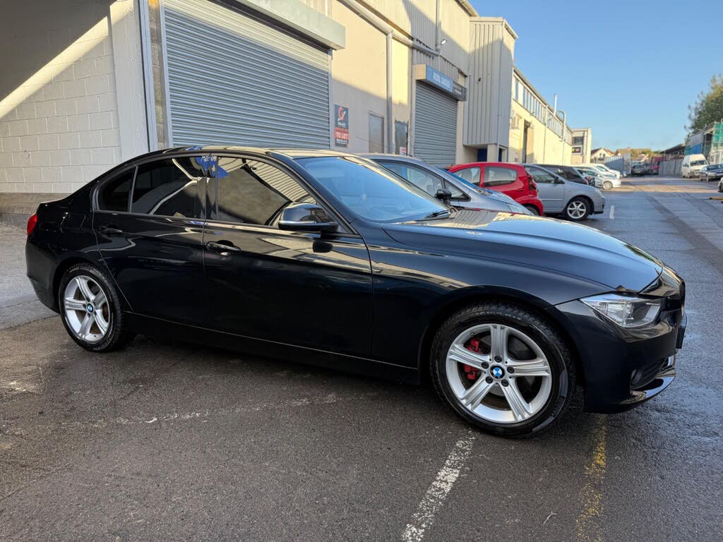 2014 BMW 3 Series 2.0TD 320d SE (184bhp) (s/s) Saloon 4d Auto