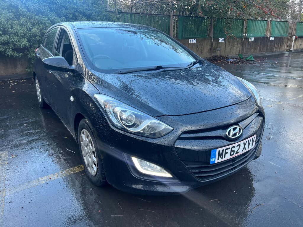 2012 Hyundai i30 1.4 Classic (100ps) 5d