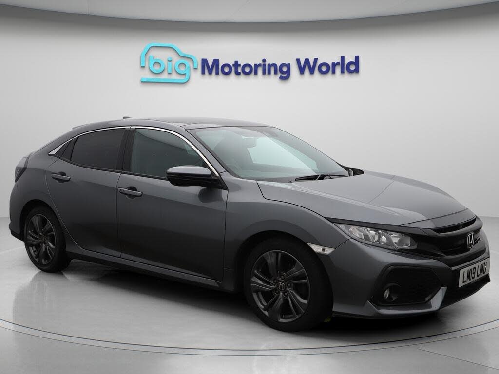 2019 Honda Civic 1.0 VTEC TURBO EX (s/s) Hatchback 5d CVT
