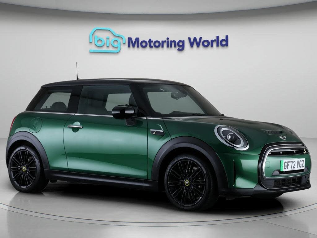 2022 MINI Mini E Cooper S 2)