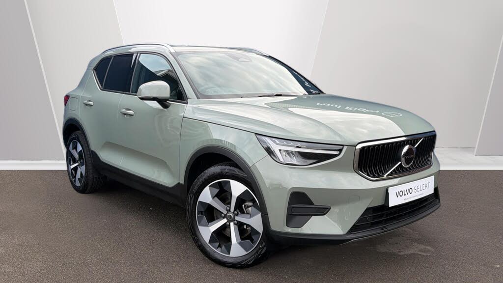 2025 Volvo XC40 2.0 B3 Core