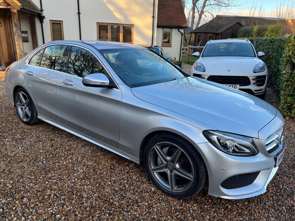 2016 Mercedes-Benz C-Class 2.0 C200 AMG Line (184ps) (s/s) Saloon 4d Auto