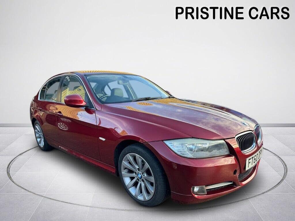 2011 BMW 3 Series 2.0TD 318d Exclusive Edition Saloon 4d