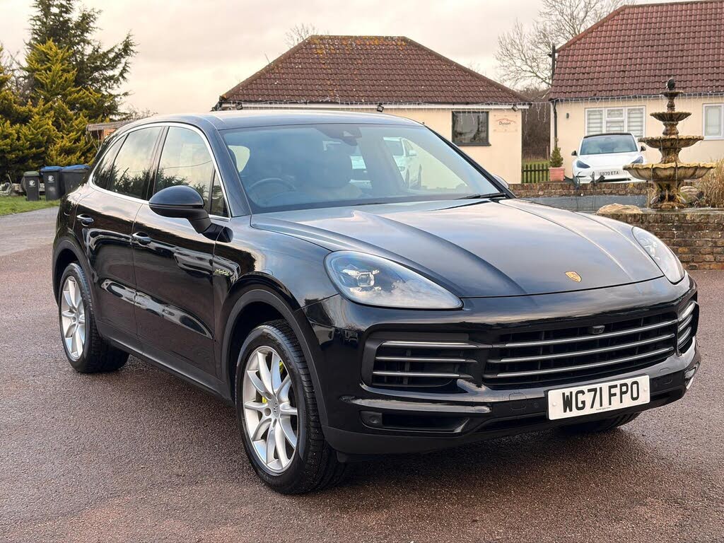 2021 Porsche Cayenne 3.0 V6 E-Hybrid (462ps) Station Wagon