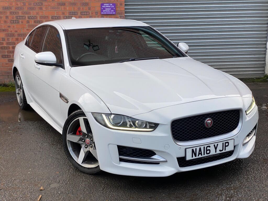 2016 Jaguar XE 2.0d R-Sport (180ps) Auto