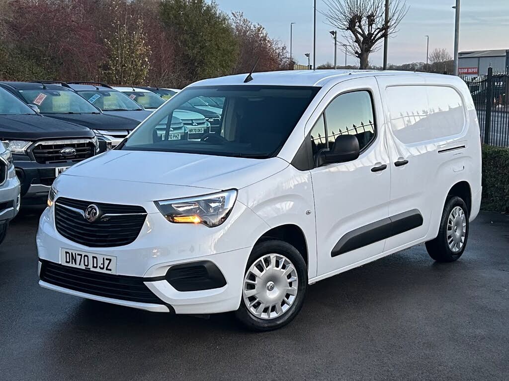 2020 Vauxhall Combo 1.5CDTi Sportive 2300 (100PS)(EU6d-T) L2H1 Panel