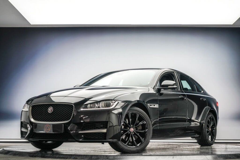 2020 Jaguar XF 2.0i R-Sport (250ps) (s/s) Saloon 4d