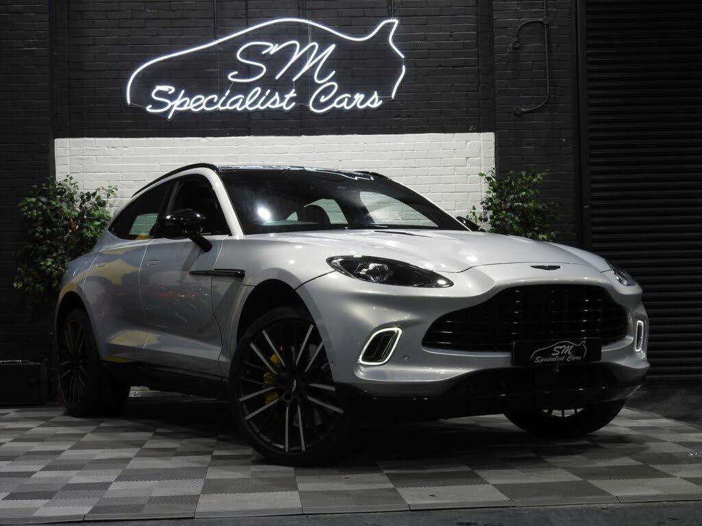 2022 Aston Martin DBX 4.0 V8