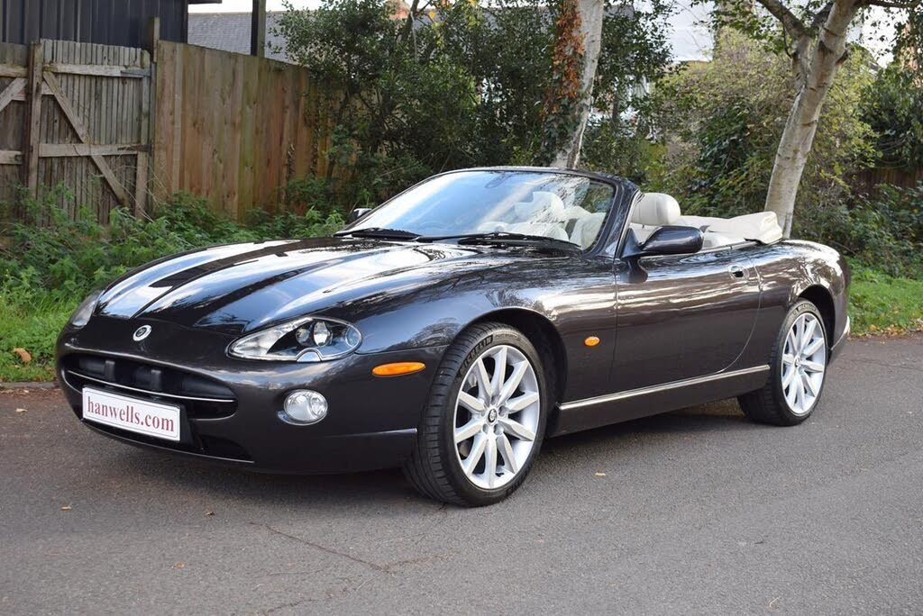 2005 Jaguar XK8 4.2 S Convertible