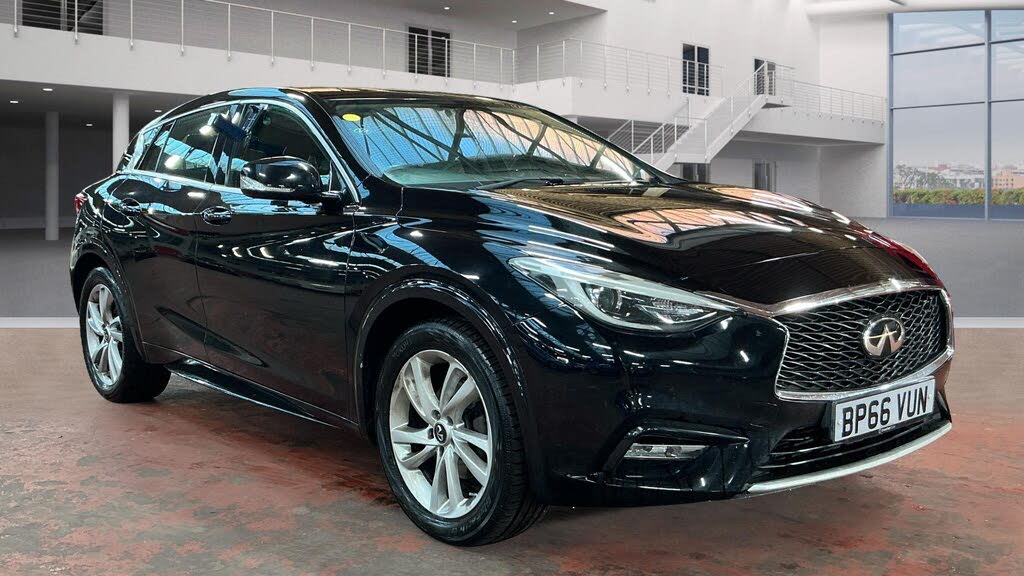 2017 Infiniti Q30 1.5d Business Executive
