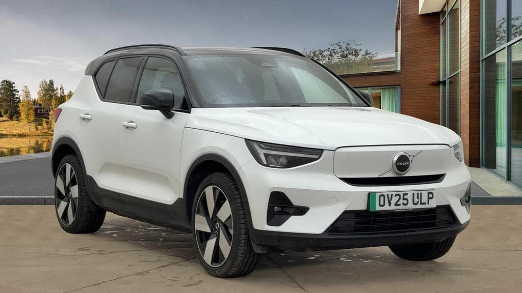 2025 Volvo EX40 E Plus (248bhp) Extended Range