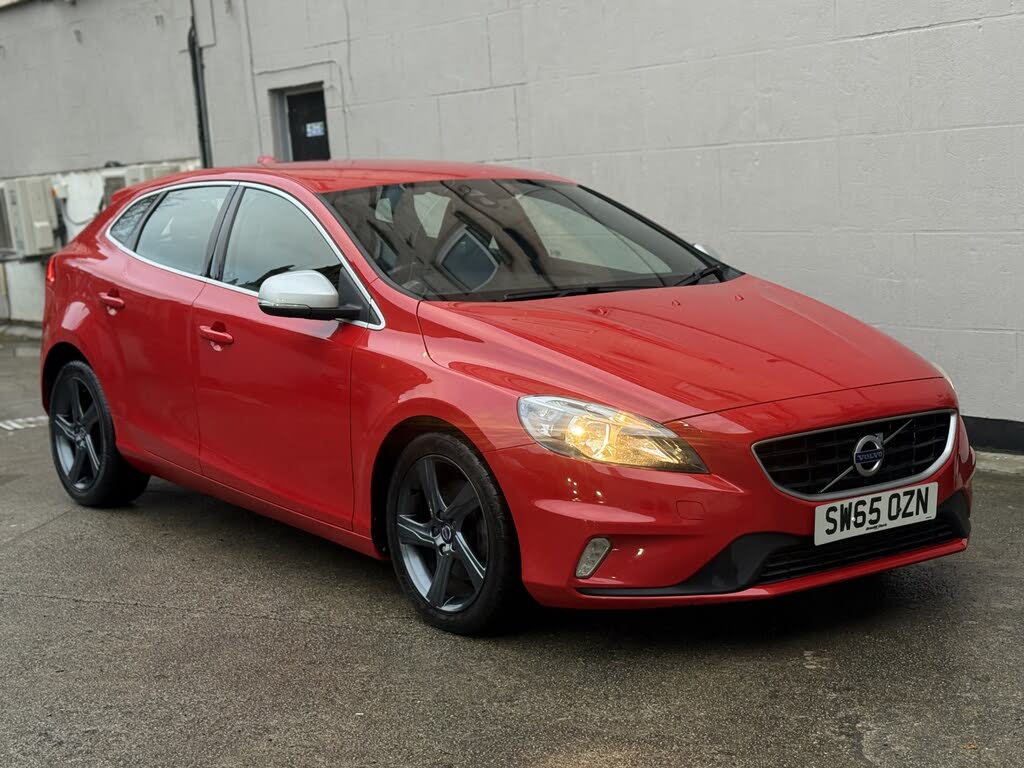 2016 Volvo V40 2.0 T2 R-Design