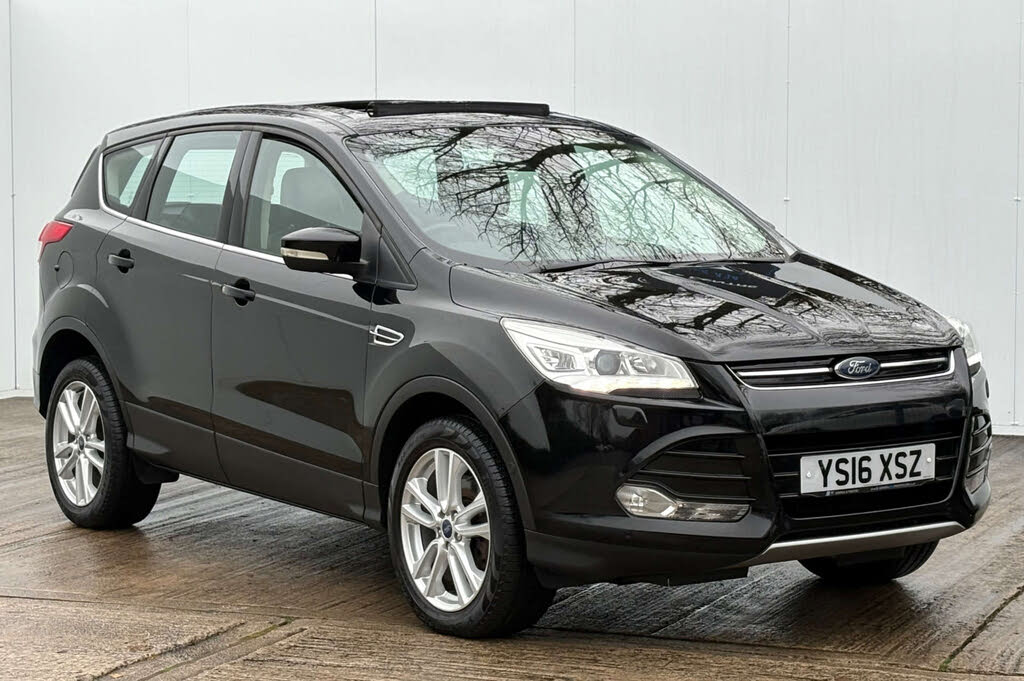 2016 Ford Kuga 2.0TDCi Titanium X (150ps)