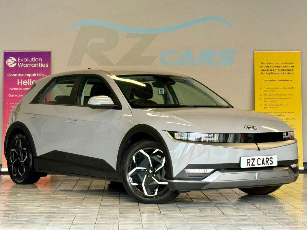 2022 Hyundai IONIQ 5 E SE Connect