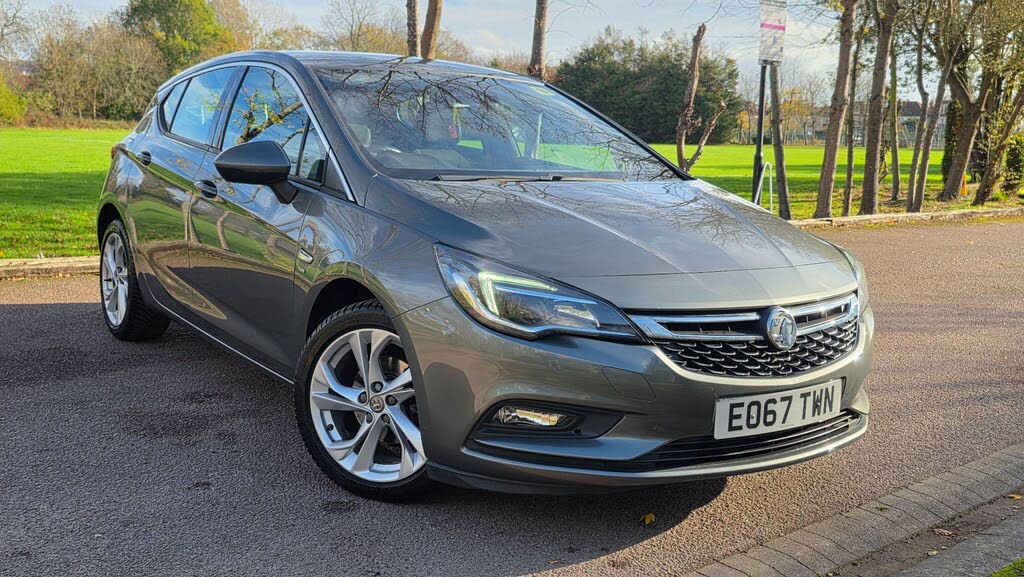 2017 Vauxhall Astra 1.4i 16v Turbo SRi Nav (150ps) Hatchback