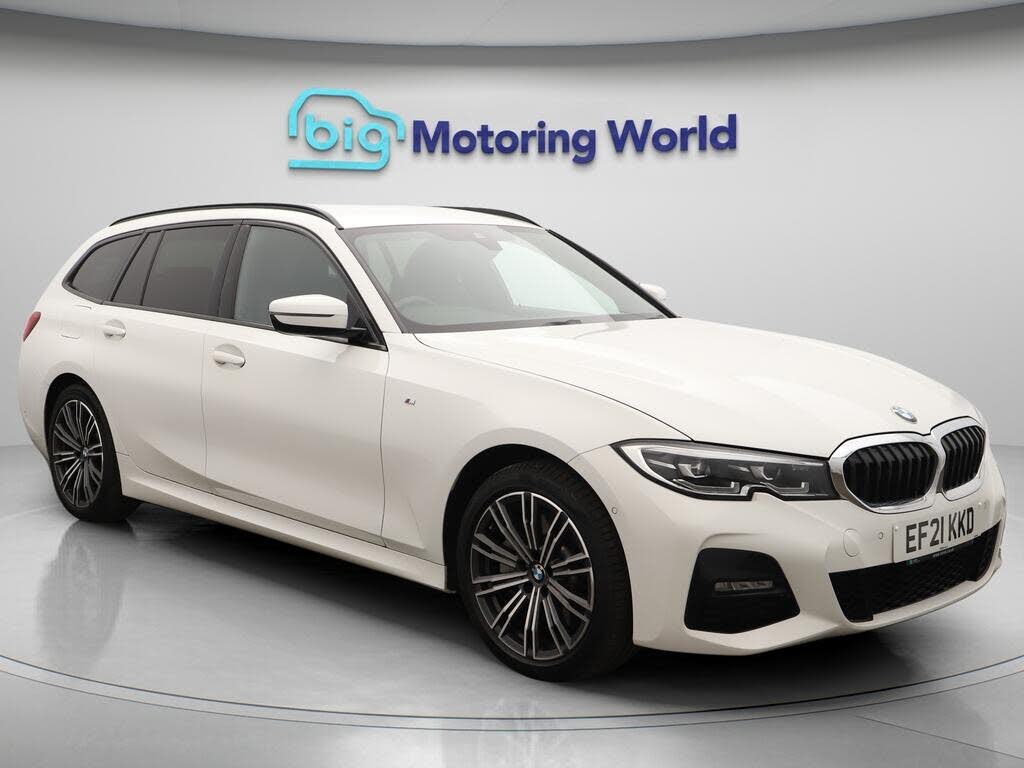 2021 BMW 3 Series 2.0 330e M Sport Touring 5d