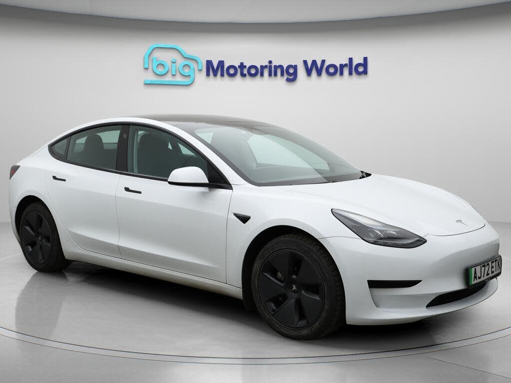 2022 Tesla Model 3 E RWD