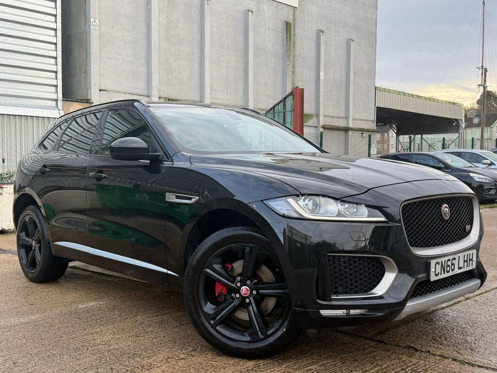 2016 Jaguar F-PACE 3.0 V6 S/C S 3.0