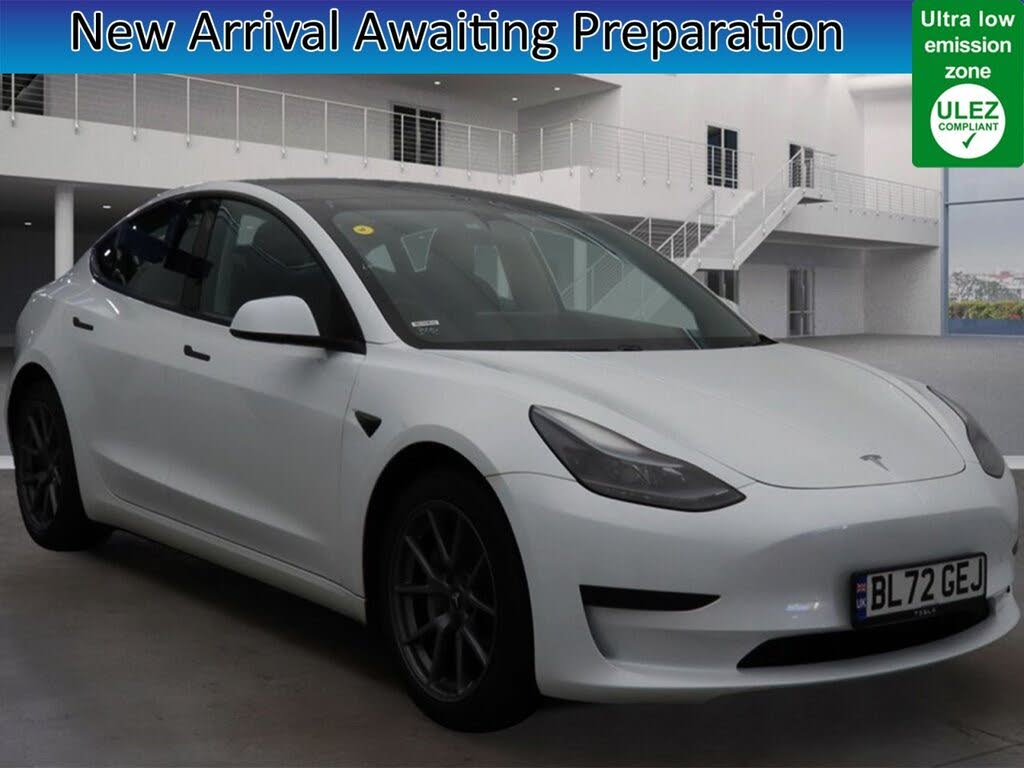 2022 Tesla Model 3 E RWD