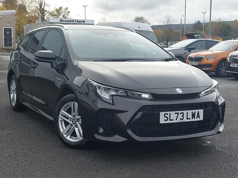 2023 Suzuki Swace 1.8 Motion