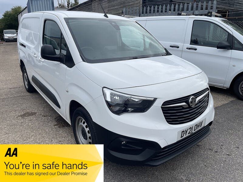2021 Vauxhall Combo 1.5CDTi Edition 2300 (130PS)(EU6dT) L1H1 (s/s) Panel auto