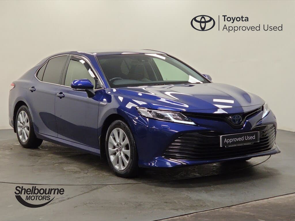 2019 Toyota Camry 2.5 VVT-i Design