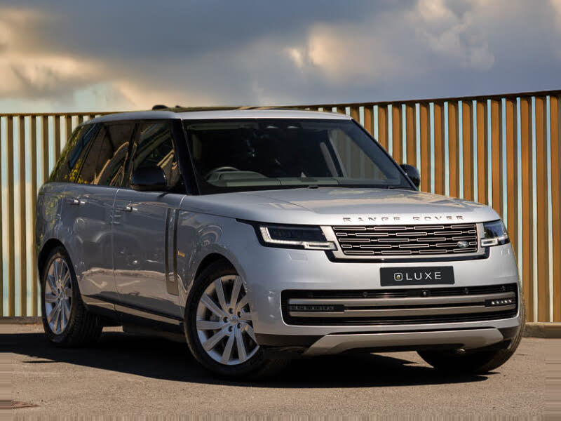 2022 Land Rover Range Rover 3.0 P440e SE