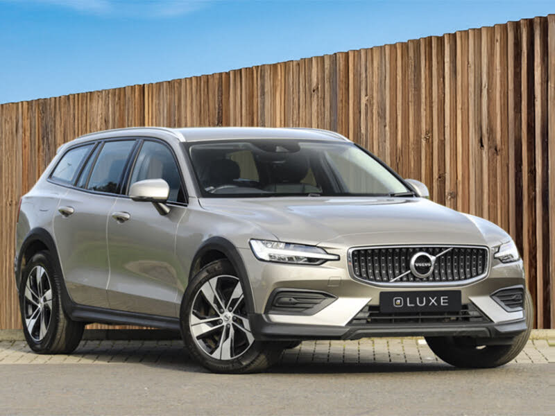 2021 Volvo V60 2.0 B5 Cross Country
