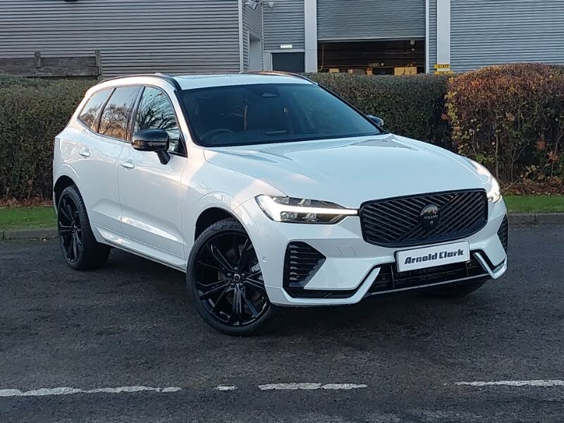 2025 Volvo XC60 2.0 B5 Plus Black Edition