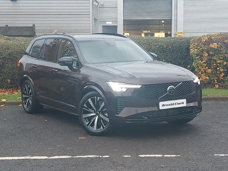 2025 Volvo XC90 2.0 B5 Plus Pro