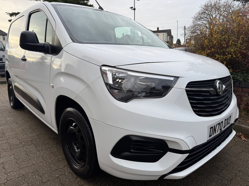 2020 Vauxhall Combo 1.5CDTi Sportive 2300 (100PS)(EU6dT) L1H1 Panel