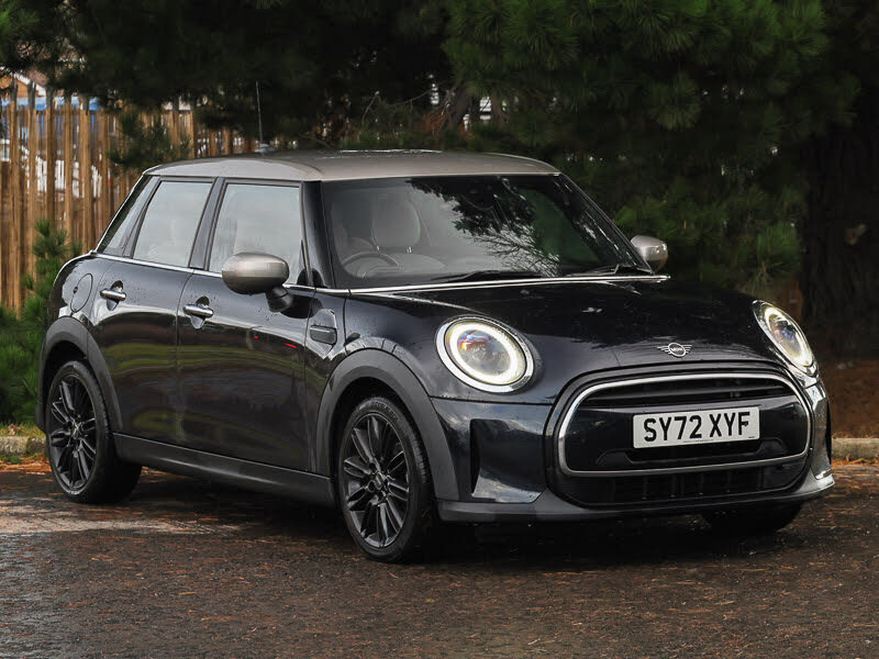 2023 MINI Mini 1.5 Cooper Exclusive (Premium Auto) Hatchback 5d Auto