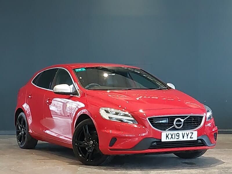 2019 Volvo V40 2.0 T2 R- Design Edition