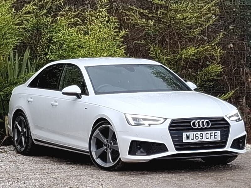 2019 Audi A4 2.0 35 TDI Black Edition (150ps)