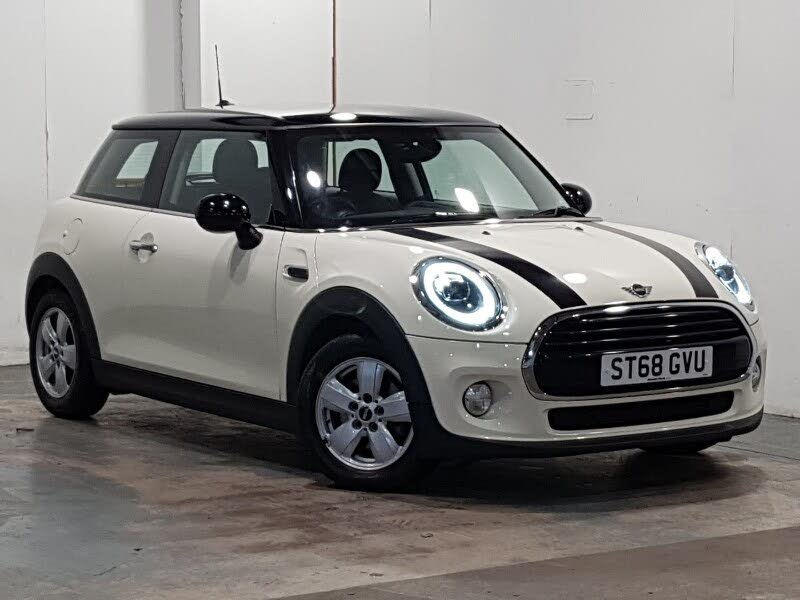 2018 MINI Mini 1.5 Cooper Series II (s/s) Hatchback 3d