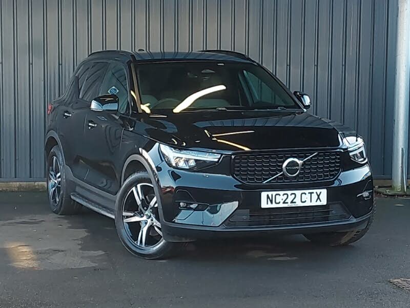 2022 Volvo XC40 2.0 B4 Plus AWD