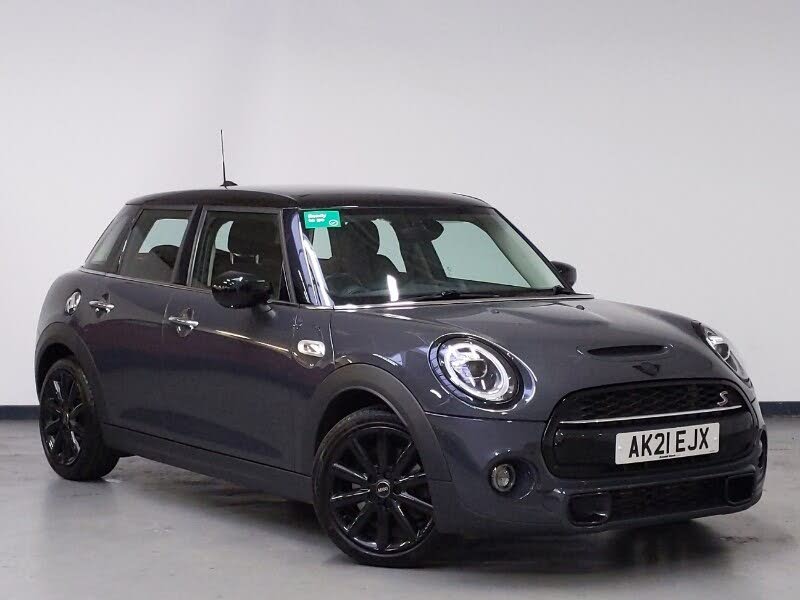 2020 MINI Mini 2.0 Cooper S Classic (189bhp) Hatchback 5d Auto