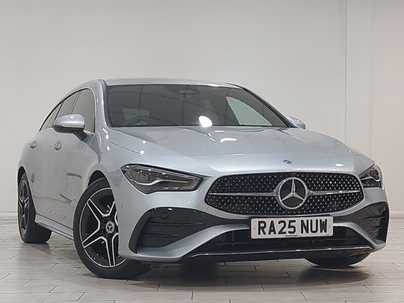 2025 Mercedes-Benz CLA 1.3 CLA 200 AMG Line Executive Shooting Brake 5d