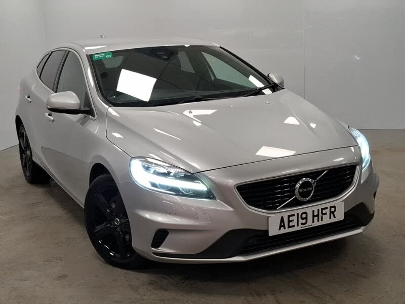 2019 Volvo V40 1.5 T2 R- Design Edition