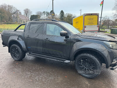 2021 Nissan Navara 2.3dCi TT N-Guard (8 Navi)(Leather)(Sunroof) auto
