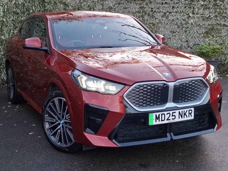 2025 BMW iX2 E eDrive20 M Sport