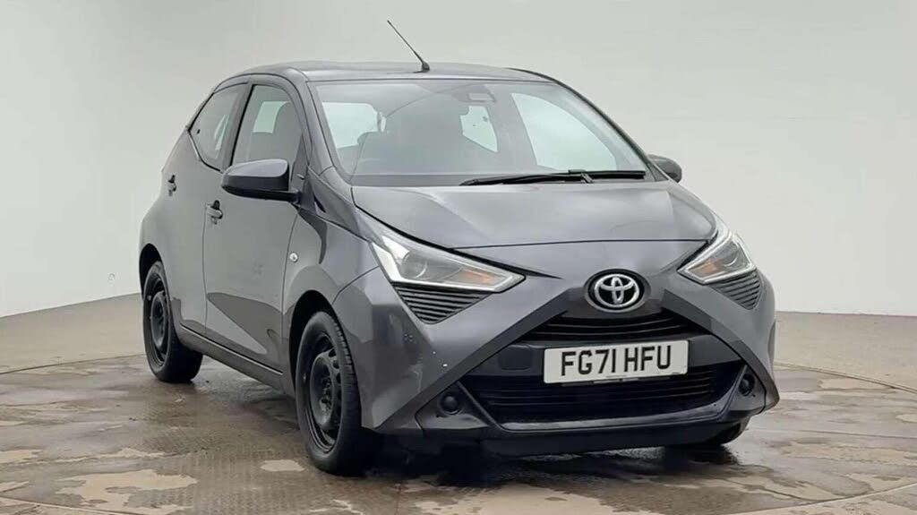 2021 Toyota AYGO 1.0 VVT-i x-play (TSS)