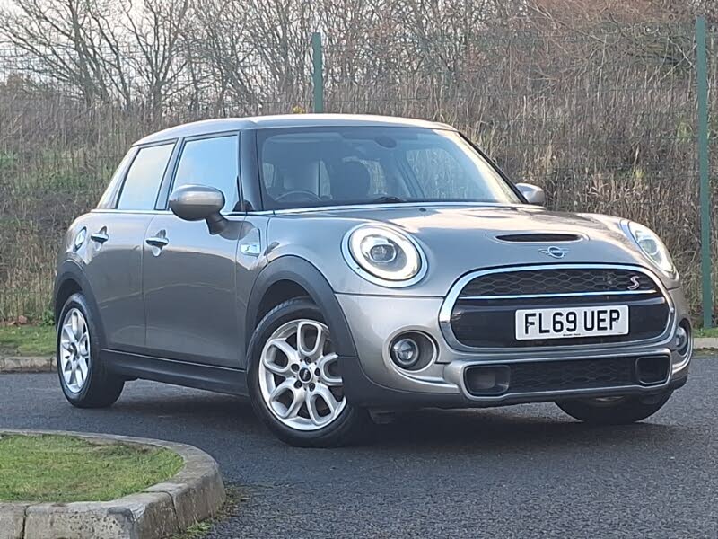 2019 MINI Mini 2.0 Cooper S Classic (189bhp) Hatchback 5d