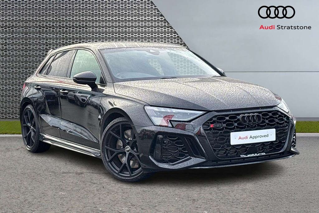 2024 Audi RS3 2.5 TFSI Carbon Black Sportback 5d