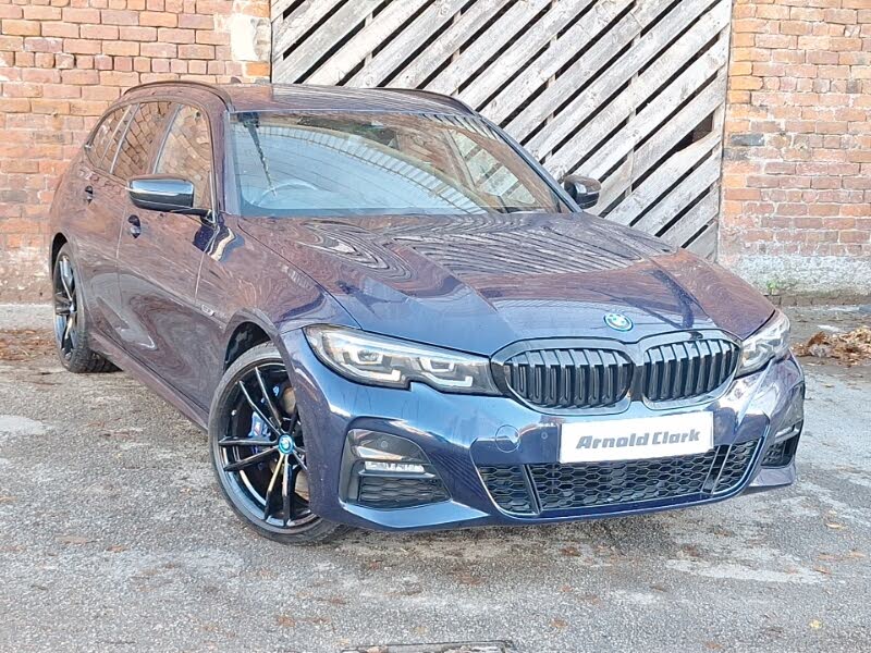 2021 BMW 3 Series 2.0 330e M Sport Pro Edition Touring 5d