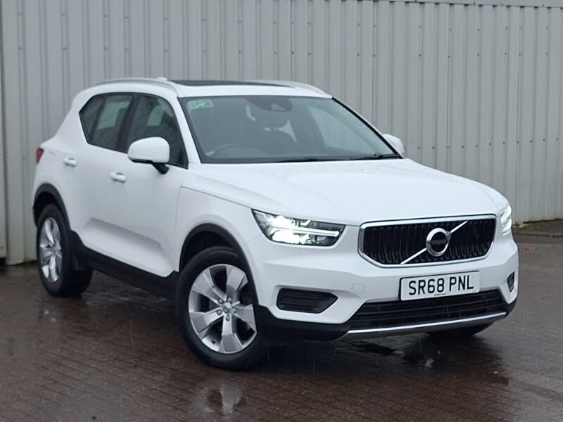 2018 Volvo XC40 2.0 T4 Momentum