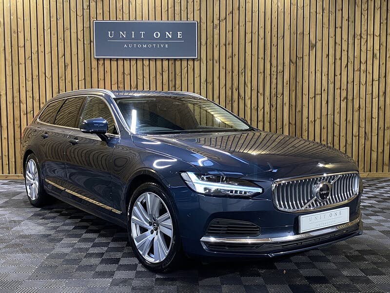 2022 Volvo V90 2.0 T6 Plus (350bhp) (Dark