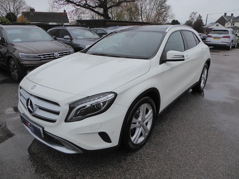 2014 Mercedes-Benz GLA-Class 2.1CDI SE Premium Plus (170bhp) 220 4MATIC 7G-DCT